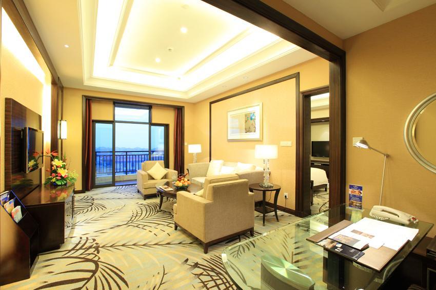 Howard Johnson Tongfang Plaza Zhuji Zhuji  Exteriör bild